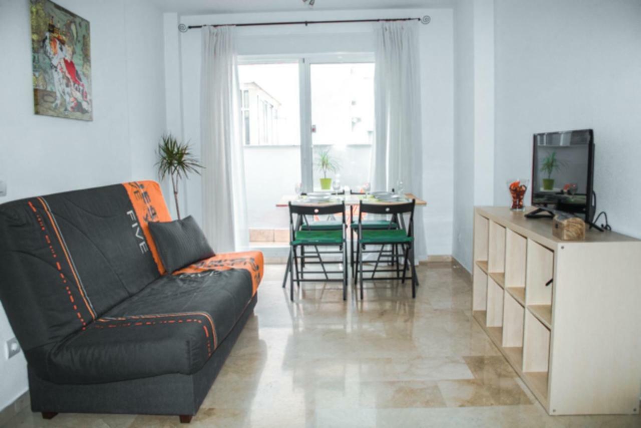 Apartamento Juan De Herrera Malaga Exterior photo